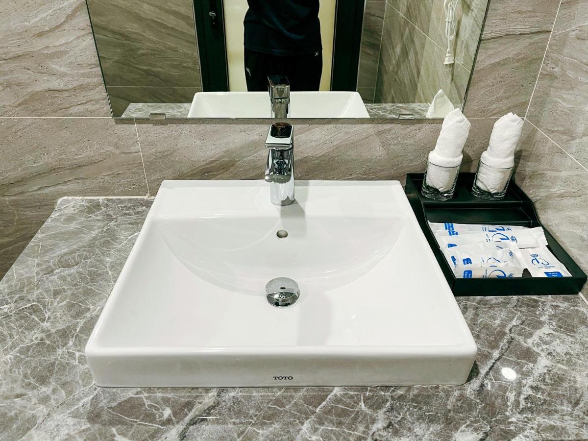 Ngoc Anh Duong Hotel Ha Long Luaran gambar